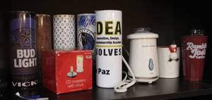lot 169 image: Four tumblers and CD coasters with clock set and more see pictures