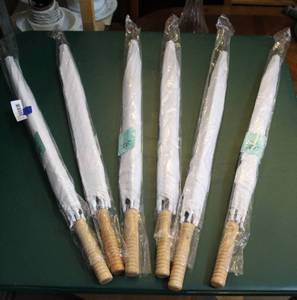 lot 184 image: 6 Barton outdoors umbrellas