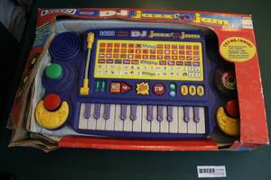 lot 194 image: VTech DJ jazz n jam