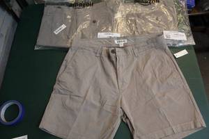 lot 204 image: 3 good threads 33 shorts made in bragladesh