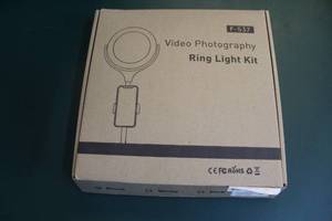 lot 205 image: Video photographing ring light kit