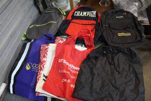 lot 234 image: Backpacks and reusable shopping bags and drawstring bag