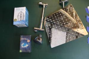 lot 248 image: shower heads and shower filter and more see pictures