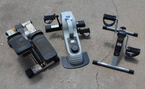 lot 278 image: Body Shaping stair stepper  sunny health & Fitness pedal exerciser and one more pedal exerciser
