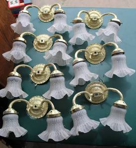 lot 309 image: 7 wall lights