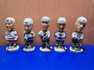 lot 37 image: Lot of 5 NHL Bobbleheads