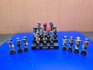 lot 38 image: Lot of 17 Mini MLB Bobbleheads