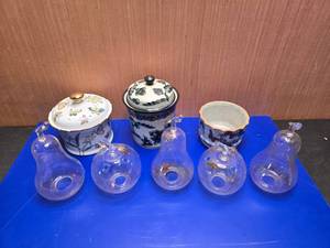 lot 102 image: Lot of Misc Porcelain Jars & Glass Potpourri Containers