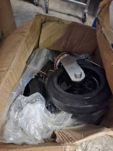 lot 173 image: Lot of 4 Scaffolding Wheels