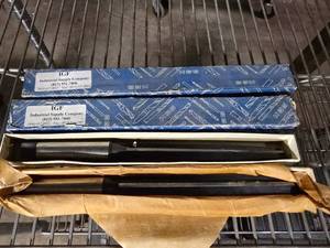 lot 183 image: Lot of 2 NEW IGF 1316 Straight Flute Drill BitReamer