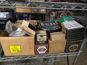 lot 186 image: Large Lot of Bolts & Socket Head Cap Screws.  See Pics For Everythign Included.