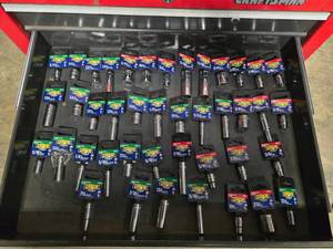 lot 189 image: Lot of 42 NEW Gearhead Sockets