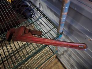 lot 216 image: Ridgid 19 Pipe Wrench