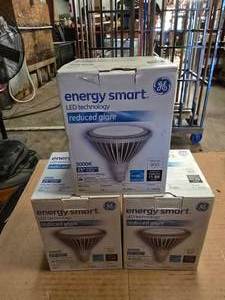 lot 257 image: Lot of 3 LED Narrow Flood Lights, 300k