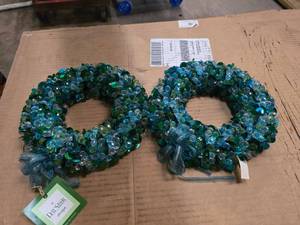 lot 282 image: Lot of 2 Daystar Beaded Wreaths