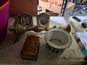 lot 287 image: Lot of Misc Dcor.  Porcelain Picture Frames, Brass Candle Holder & Trinket Jars