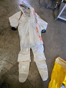 lot 290 image: Trellchem Fully Enclosed Hazmat Suit w Oxygen Tank Enclosure