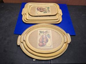 lot 300 image: LOOK THESE UP  Lot of 7 Sezzatini Made In Italy Hand Painted Wooden Trays