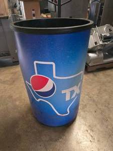 lot 308 image: Rolling Pepsi Cooler