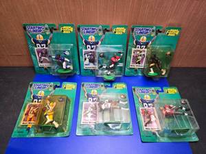 lot 311 image: Lot of 6 2000-2001 Starting Lineup Football Figures on Card
