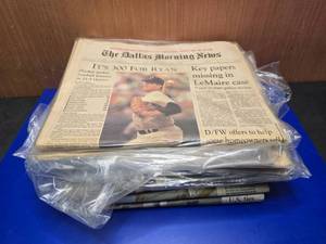 lot 347 image: Lot of MLB Headlined Newspapers Featuring Nolan Ryan, Joe DiMaggio & The Bonds Home Run Race