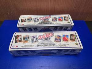 lot 353 image: Lot of 2 Sealed 1991 Upper Deck Baseball Card Sets