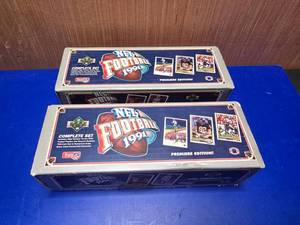 lot 365 image: Lot of 2 1991 Upper Deck NFL Card Sets.  Open Box.  Unknown if complete.