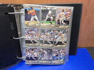 lot 385 image: Binder of 1992 Fleer Uptra MLB Cards.  Unknown if complete but there are A LOT of cards in the binder