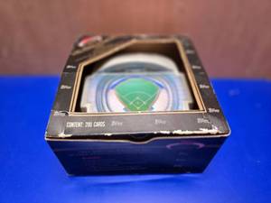 lot 464 image: 1991 Topps Special Edition Stadium Set