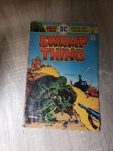 lot 7 image: 1976 SWAMP THING COMIC