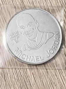 lot 34 image: 1991 MICHAEL JORDAN STARTING LINEUP COIN