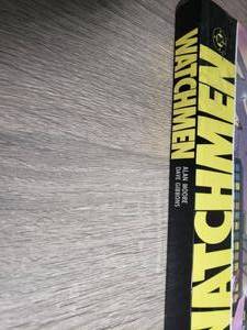 lot 37 image: DC WATCHMEN BOOK