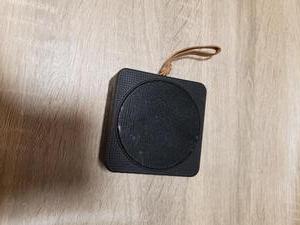 lot 55 image: HEYDAY BLUETOOTH SPEAKER
