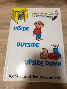 lot 59 image: DR SEUSS BOOKS QTY4