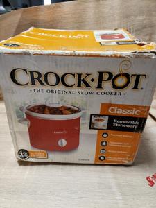 lot 72 image: CROCKPOT