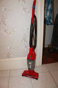 lot 8 image: Dirt Devil Quick path vacuum model SD20020