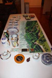 lot 66 image: Asian collectibles