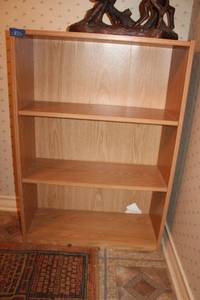lot 83 image: 3 bookshelf only