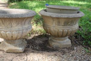 lot 167 image: Pair and cement garden planters