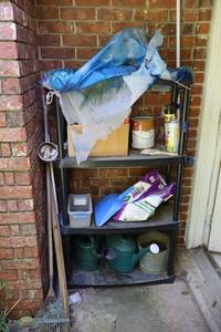 lot 154 image: Plastic storage shelf unit  with gardening items