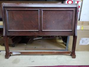 lot 181 image: Queen size Headboard