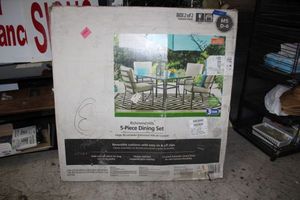 lot 207 image: Glass top patio table (still in box), see photos