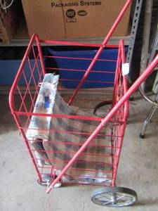 lot 59 image: Folding shopping trolley