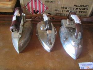 lot 76 image: Vintage Irons  qty 3   incl K &  M and Hotpoint