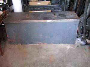 lot 4 image: Metal storage box 5 ft. Long
