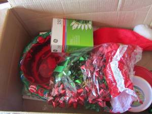 lot 98 image: Christmas lights, bows, hat, plus