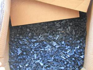 lot 114 image: Wire caps 10,000 plus