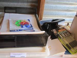 lot 123 image: Christmas Paper and cards