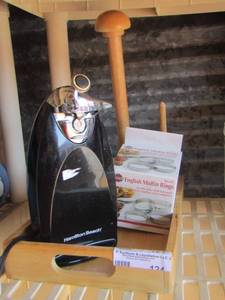 lot 124 image: English muffin rings, tray, can opener plus