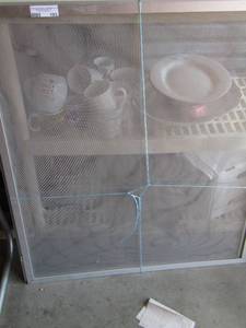 lot 144 image: screens